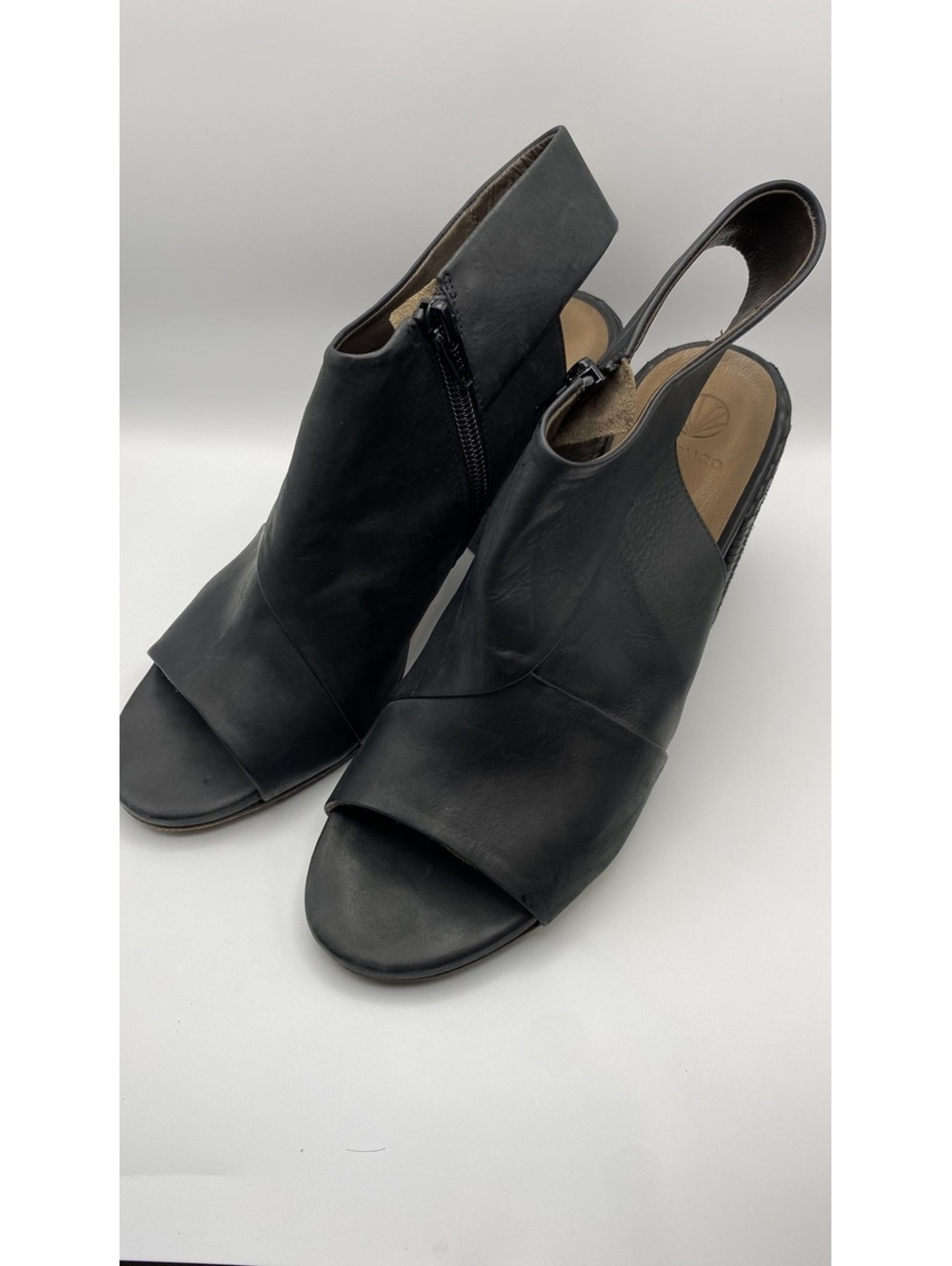 Cococu Black Open Toe Block Heel Slingback Sandals